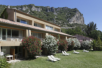 Résidence Le Domaine de Chames - Vallon Pont d'Arc - Vacancéole - Services à la carte
