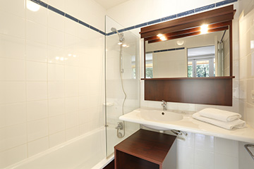 Résidence Le Domaine de Chames - Vallon Pont d'Arc - Vacancéole - Studio 3 personnes - Salle de bains
